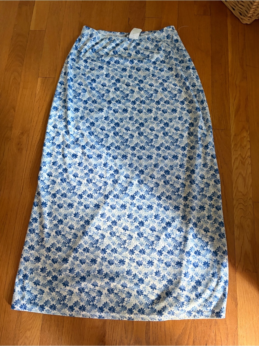 Agrea Blues Blue Flowered Skirt Size M